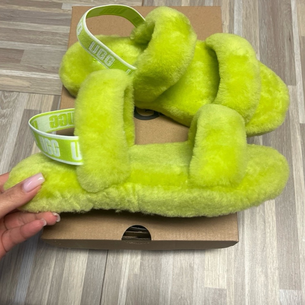 UGG Oh Yeah Slide Sandal